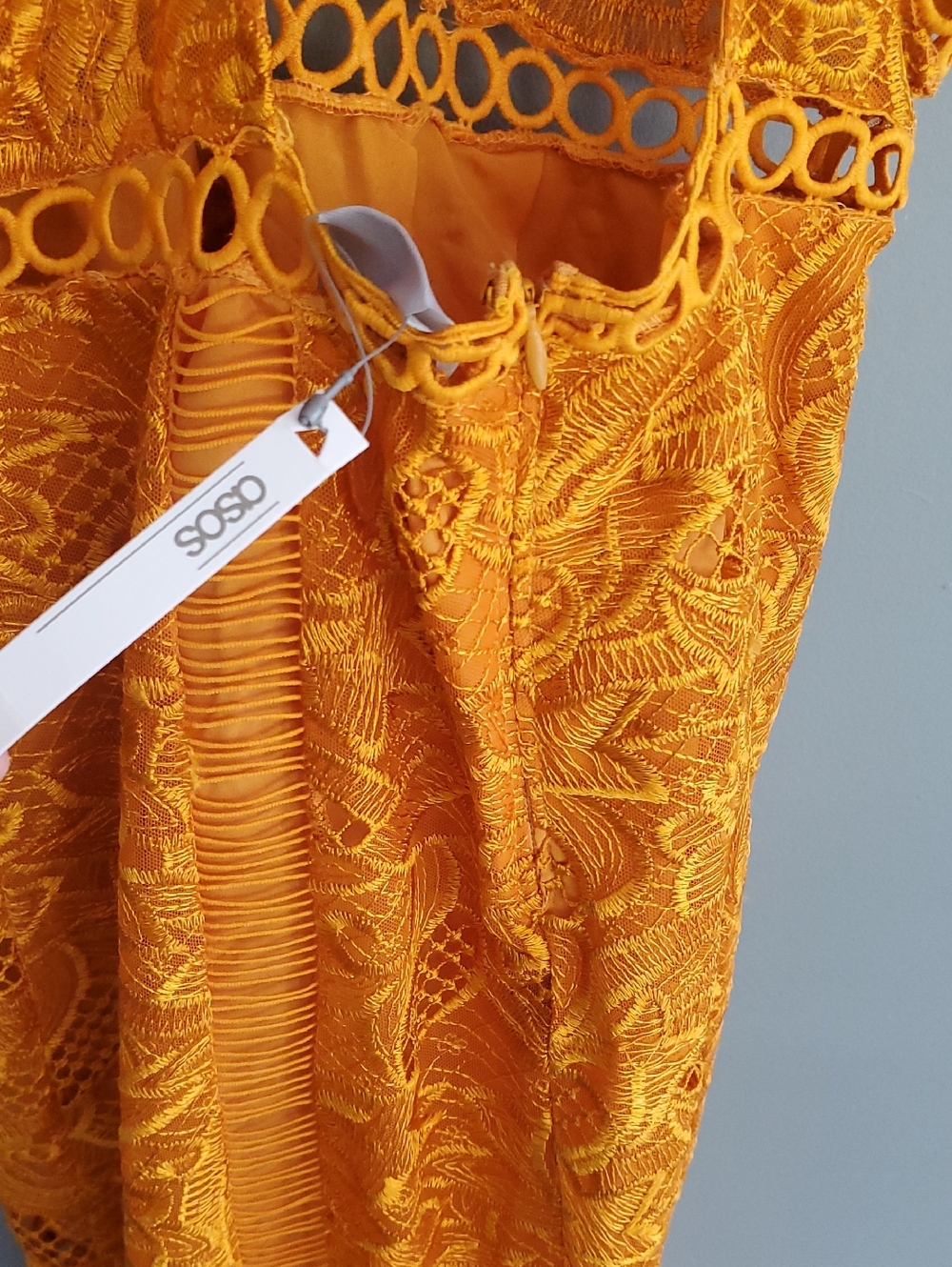 NWT ASOS Vibrant Mustard Lace V-Neck Midi Dress - Picture 6 of 6